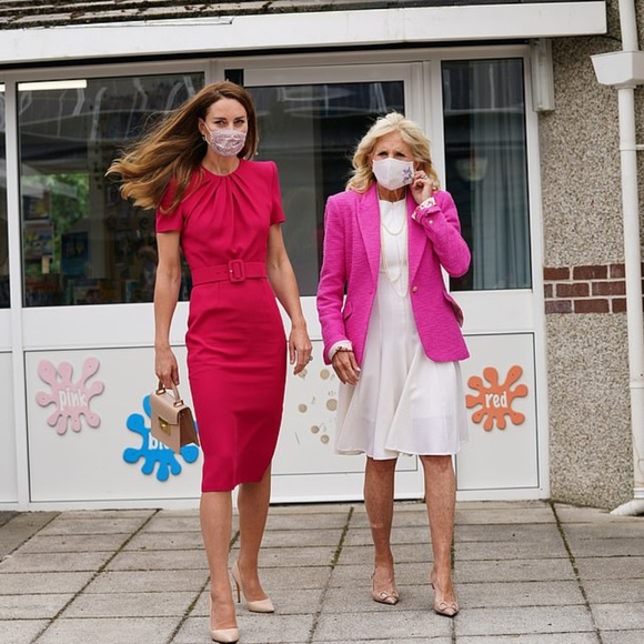 ASO Kate Middleton Alexander McQueen Dress - Picture 2 of 14